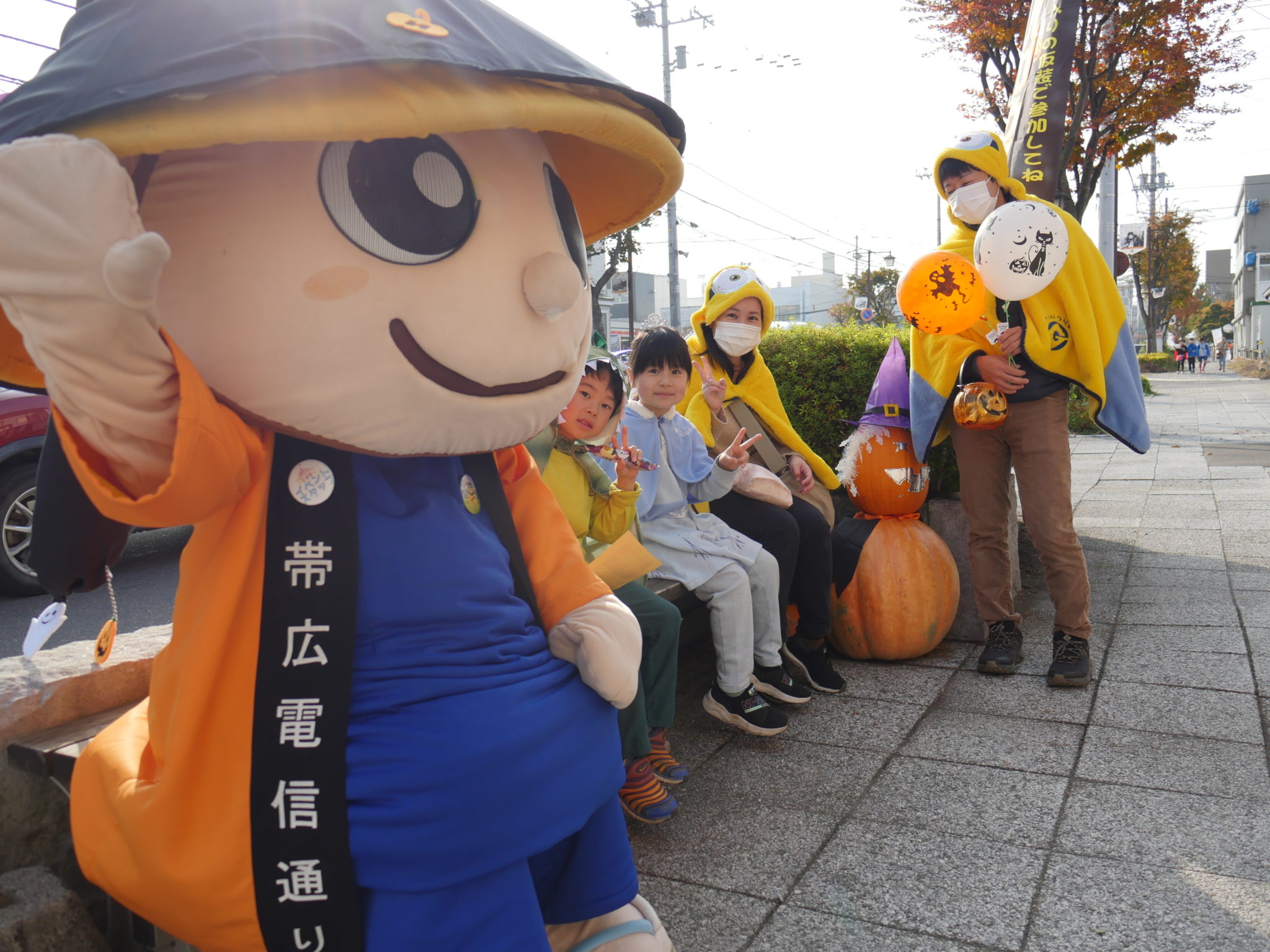 親しみある商店街の風景